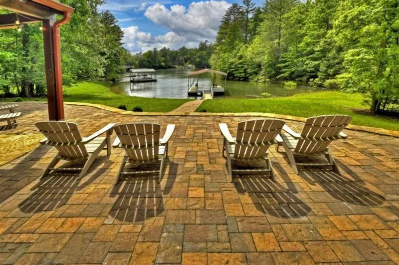 67 Lakeshore Drive Blairsville, GA 30512