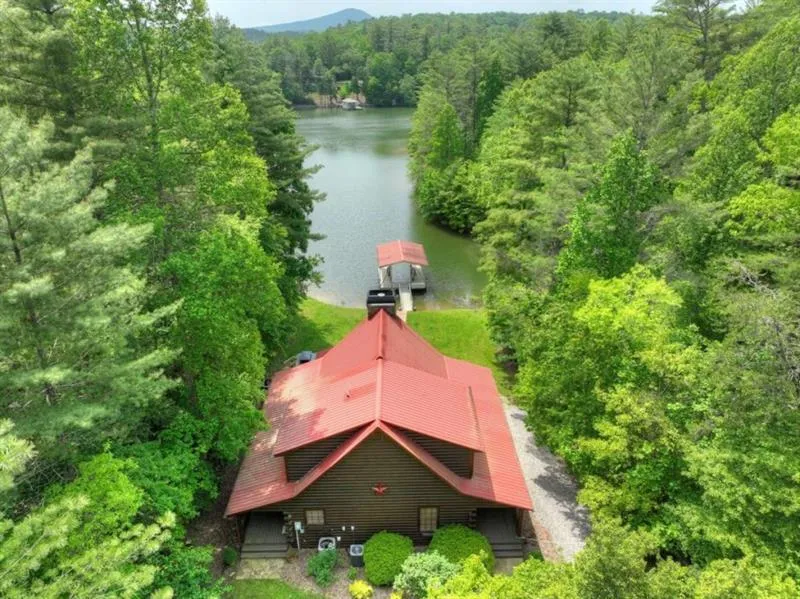 67 Lakeshore Drive Blairsville, GA 30512