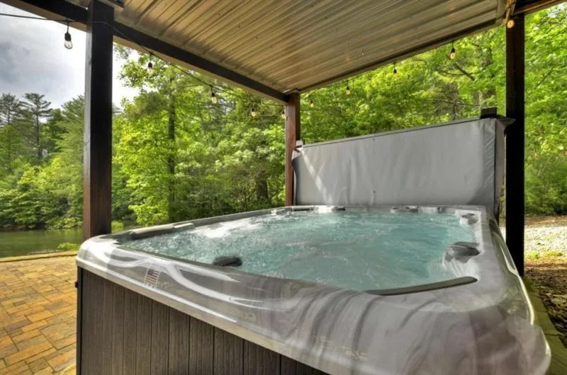 67 Lakeshore Drive Blairsville, GA 30512