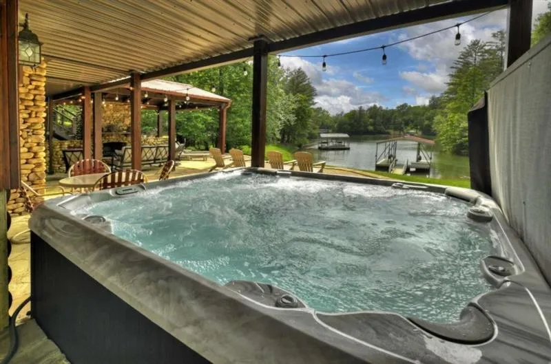 67 Lakeshore Drive Blairsville, GA 30512