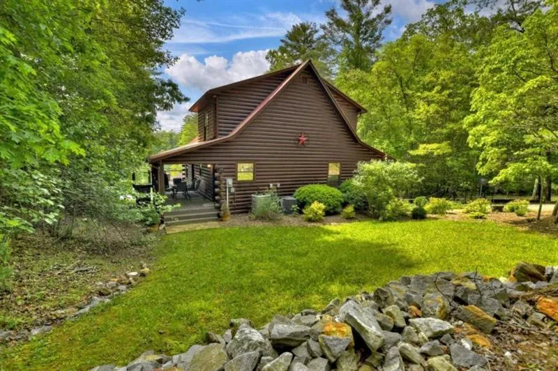 67 Lakeshore Drive Blairsville, GA 30512
