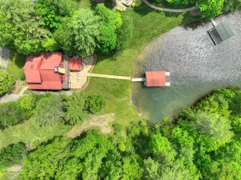 67 Lakeshore Drive Blairsville, GA 30512
