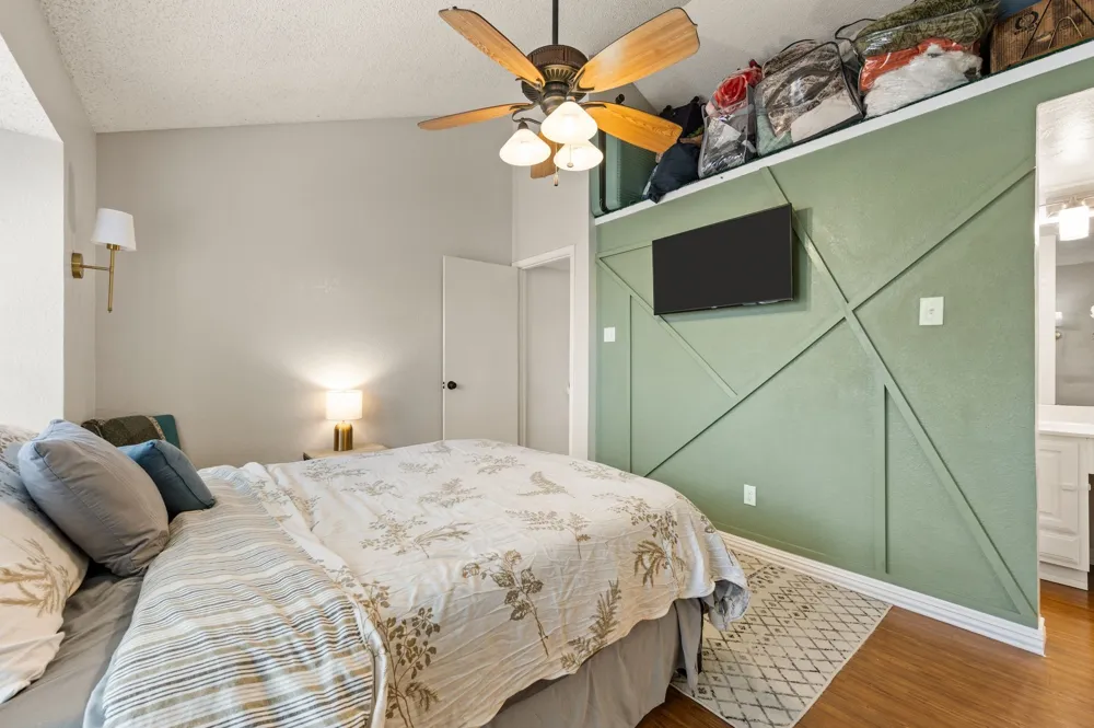 2541 Shady Ridge Drive #C Bedford, TX 76021