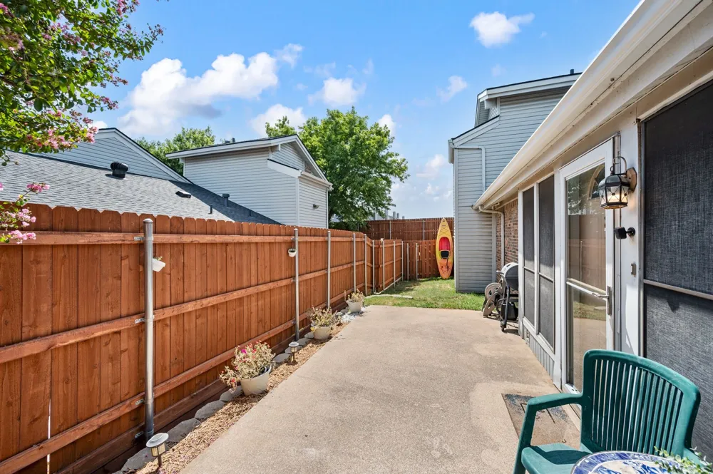 2541 Shady Ridge Drive #C Bedford, TX 76021
