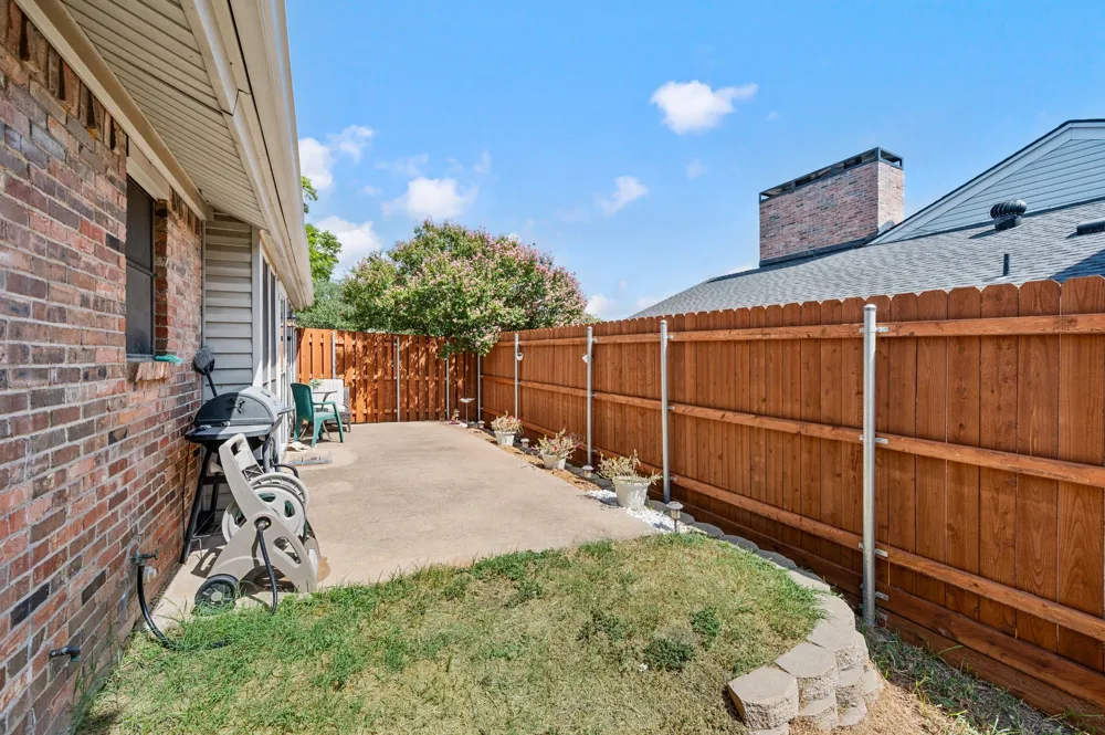 2541 Shady Ridge Drive #C Bedford, TX 76021