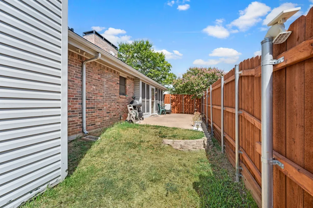 2541 Shady Ridge Drive #C Bedford, TX 76021