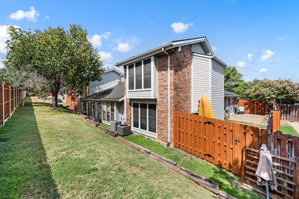 2541 Shady Ridge Drive #C Bedford, TX 76021