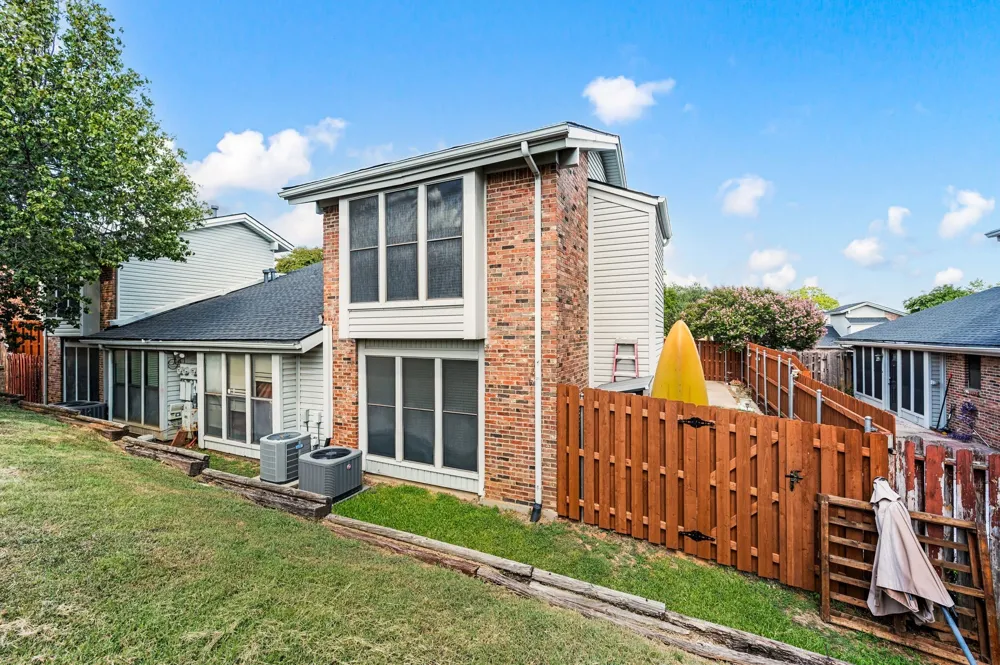 2541 Shady Ridge Drive #C Bedford, TX 76021