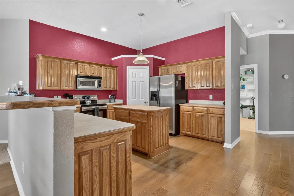 6829 Cheatham Drive Watauga, TX 76148