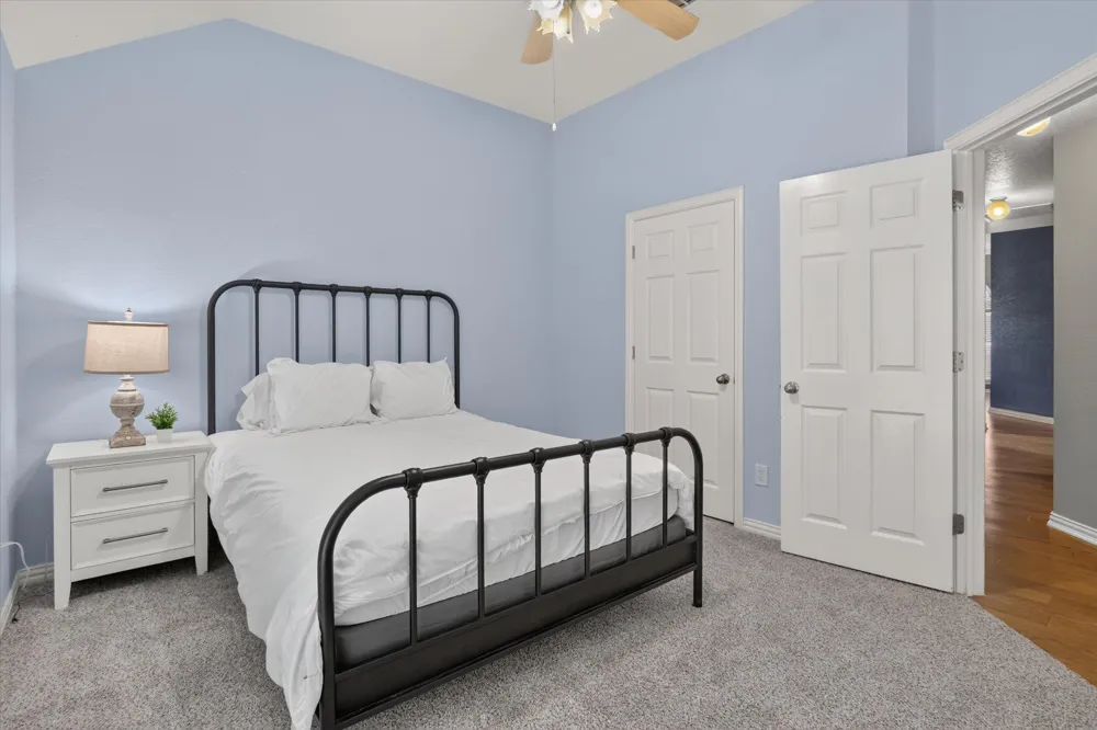 6829 Cheatham Drive Watauga, TX 76148