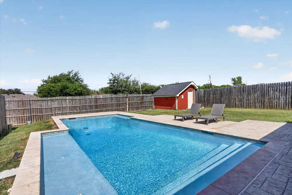 6829 Cheatham Drive Watauga, TX 76148