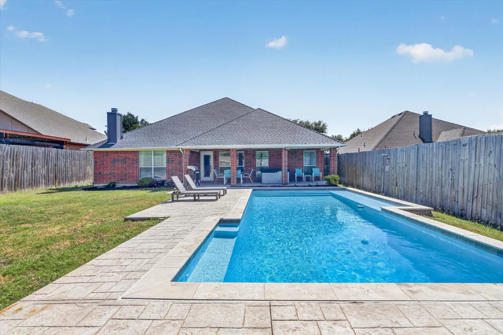 6829 Cheatham Drive Watauga, TX 76148