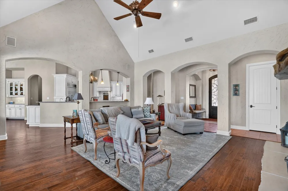 100 Canyon Ridge Trail Aledo, TX 76008