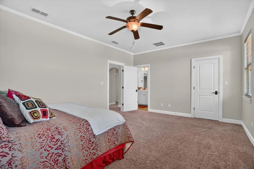 100 Canyon Ridge Trail Aledo, TX 76008