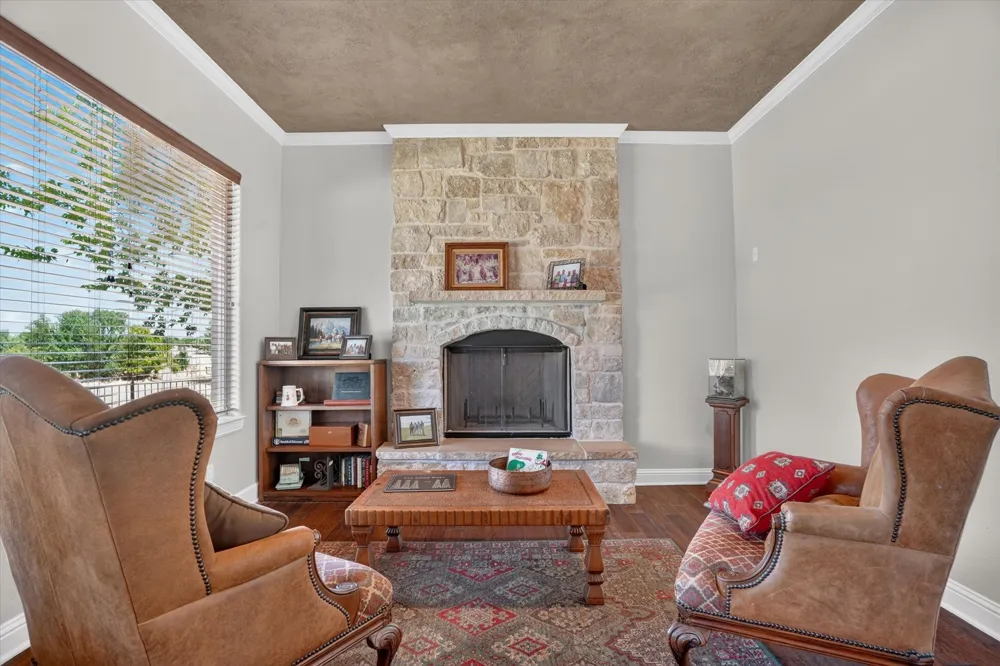 100 Canyon Ridge Trail Aledo, TX 76008