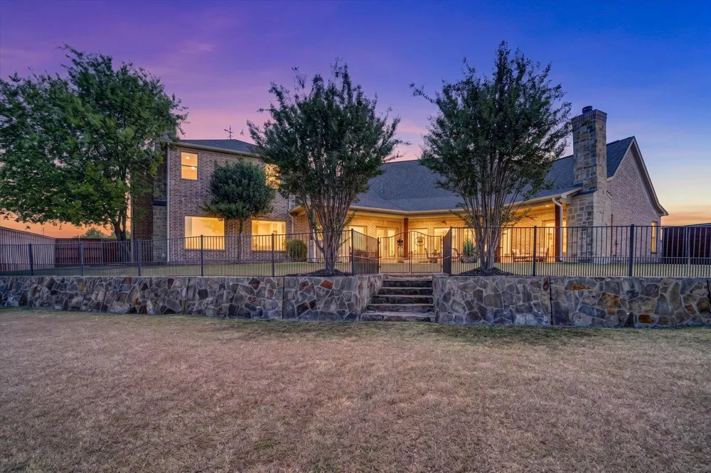 100 Canyon Ridge Trail Aledo, TX 76008