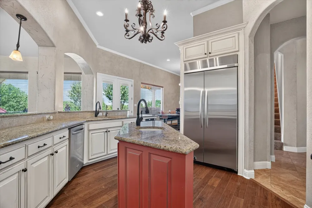 100 Canyon Ridge Trail Aledo, TX 76008