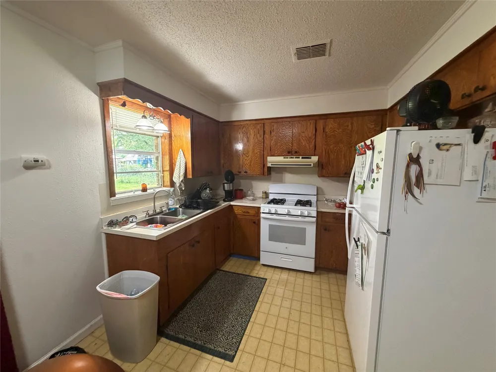 1514 Teekell Street Bossier City, LA 71111