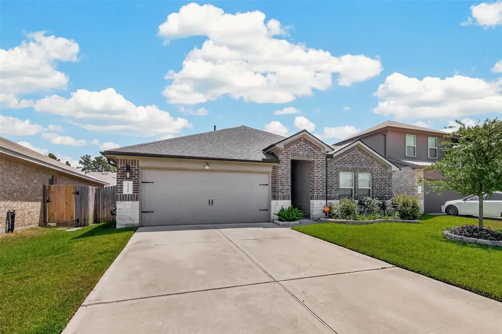 15359 Central Crescent Drive Roman Forest, TX 77357
