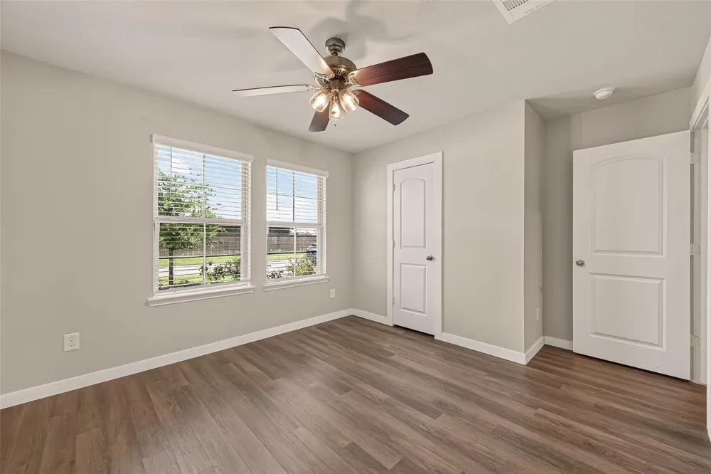 15359 Central Crescent Drive Roman Forest, TX 77357