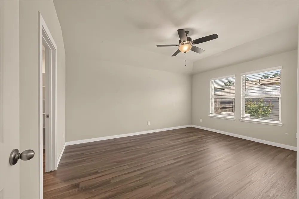 15359 Central Crescent Drive Roman Forest, TX 77357