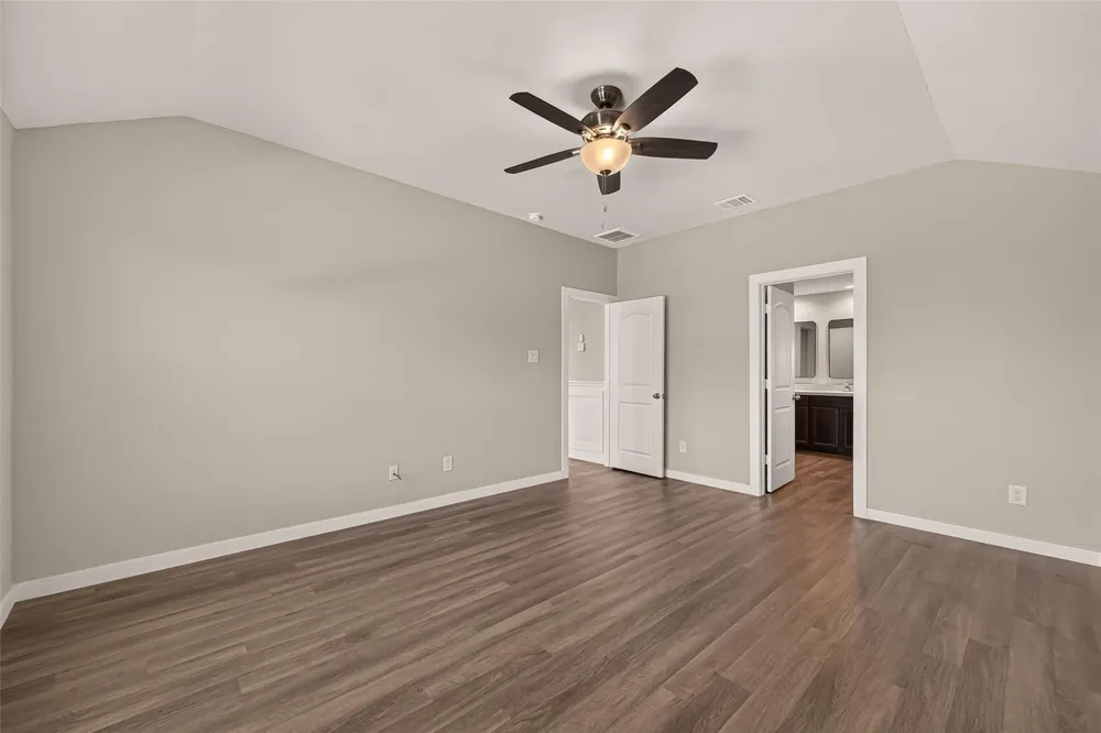 15359 Central Crescent Drive Roman Forest, TX 77357