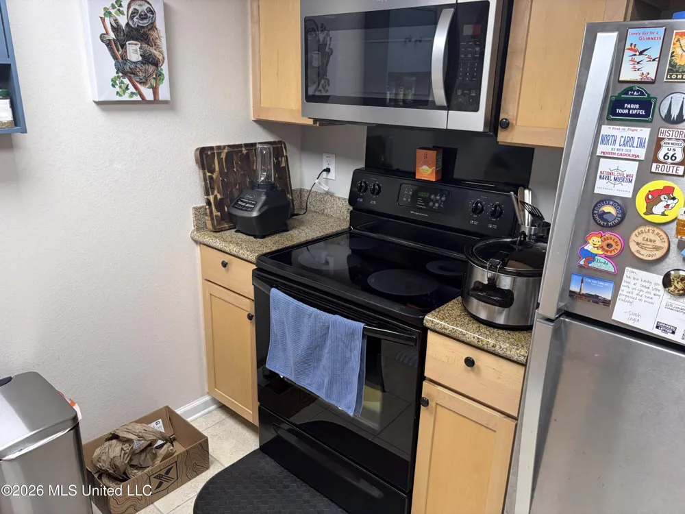 3230 Cumberland Road Ocean Springs, MS 39564