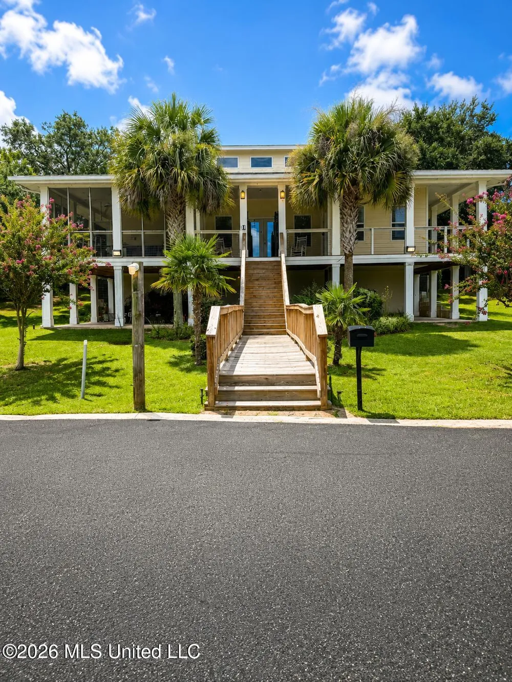 3230 Cumberland Road Ocean Springs, MS 39564