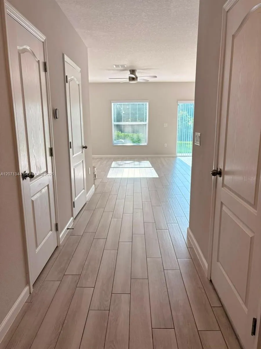 2835 NARCOOSSEE COMMONS WAY Saint Cloud, FL 34771