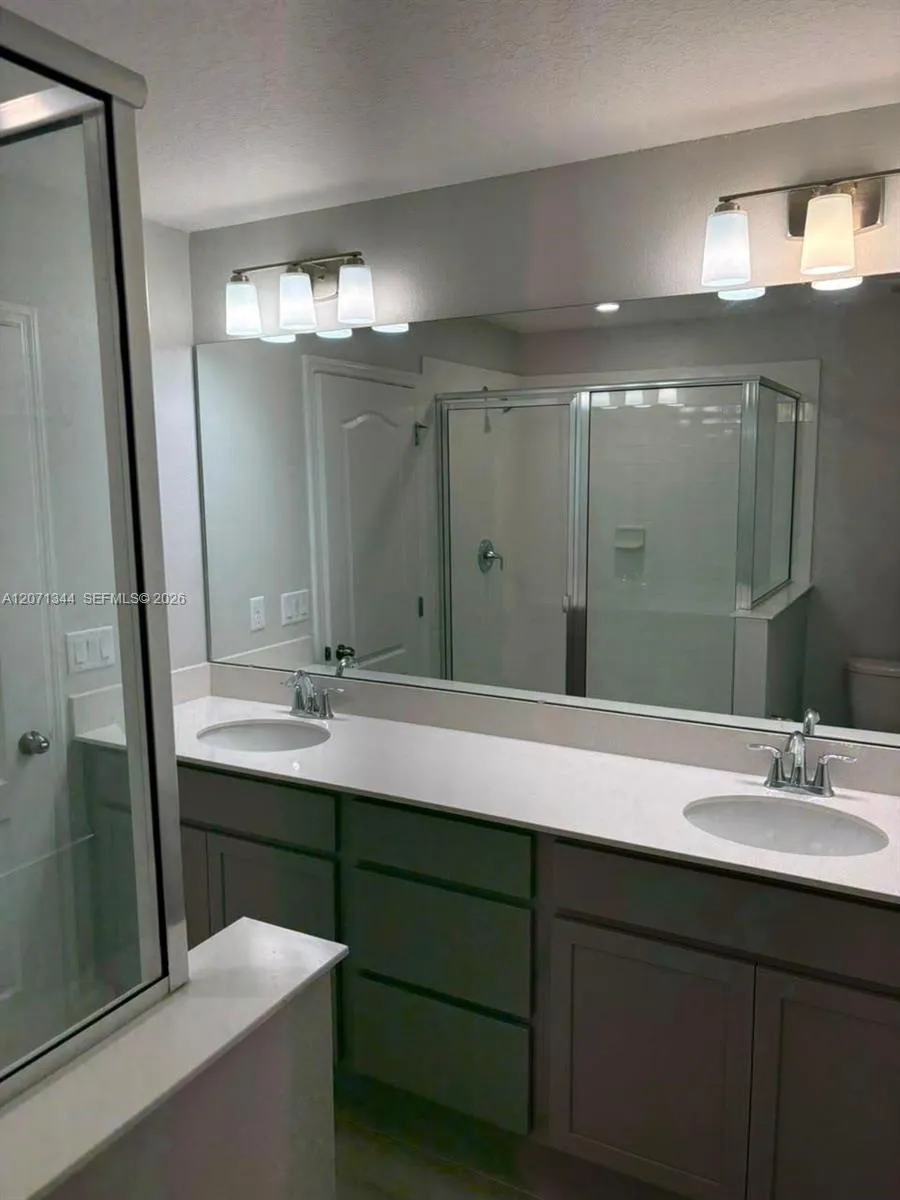 2835 NARCOOSSEE COMMONS WAY Saint Cloud, FL 34771