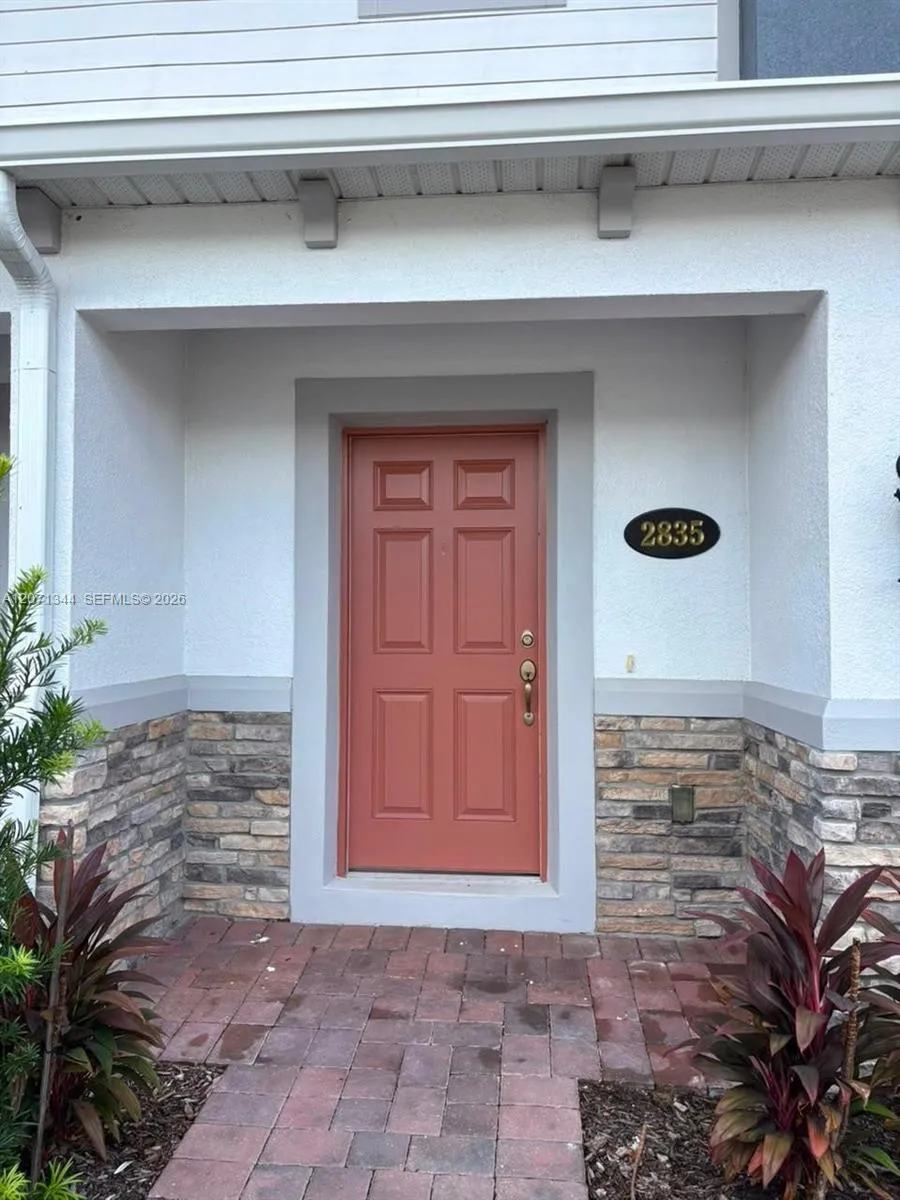 2835 NARCOOSSEE COMMONS WAY Saint Cloud, FL 34771