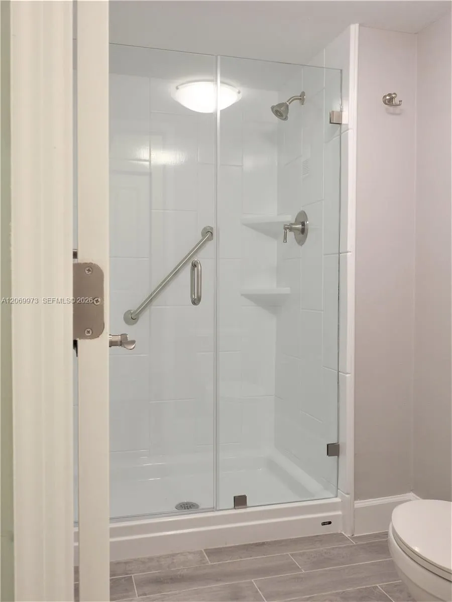 8401 SW 107th Ave #211E Miami, FL 33173