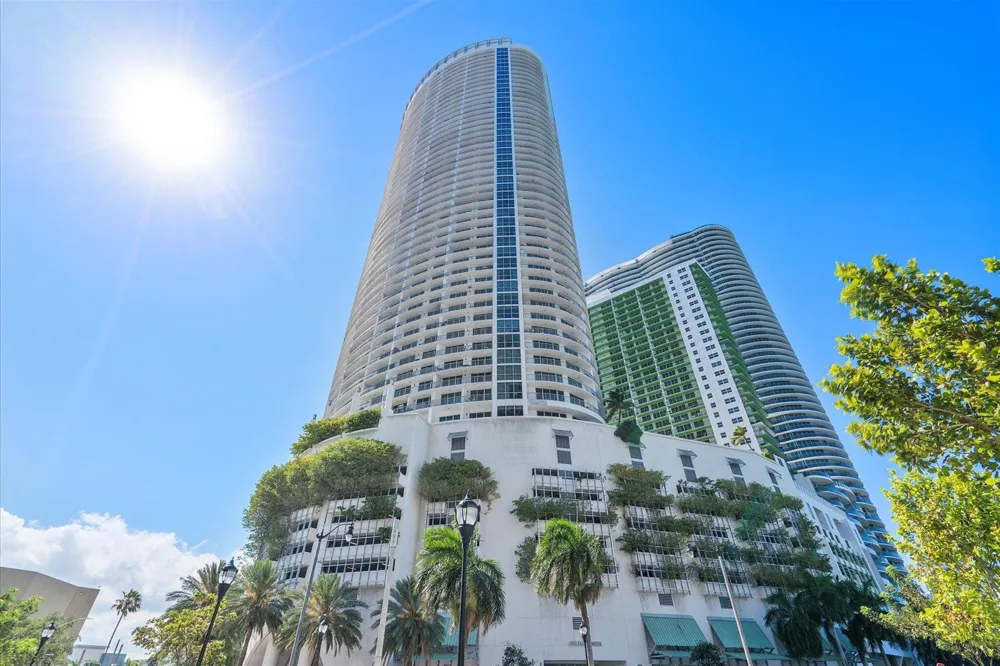 1750 BAYSHORE DRIVE #1202 Miami, FL 33132
