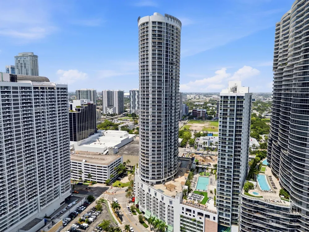 1750 BAYSHORE DRIVE #1202 Miami, FL 33132