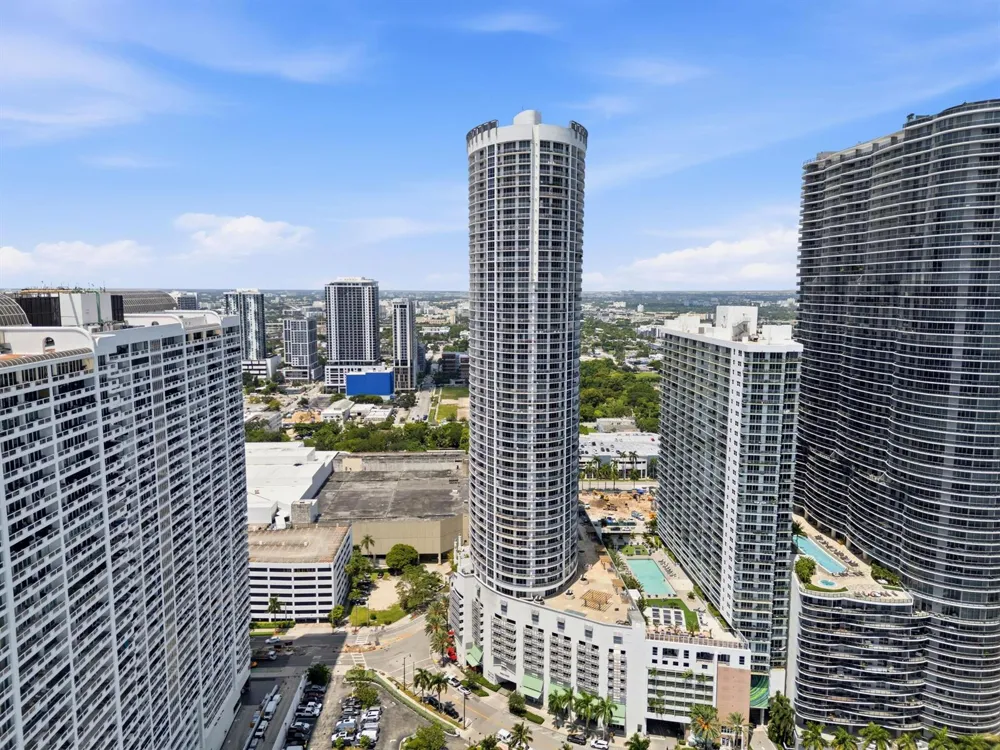 1750 BAYSHORE DRIVE #1202 Miami, FL 33132