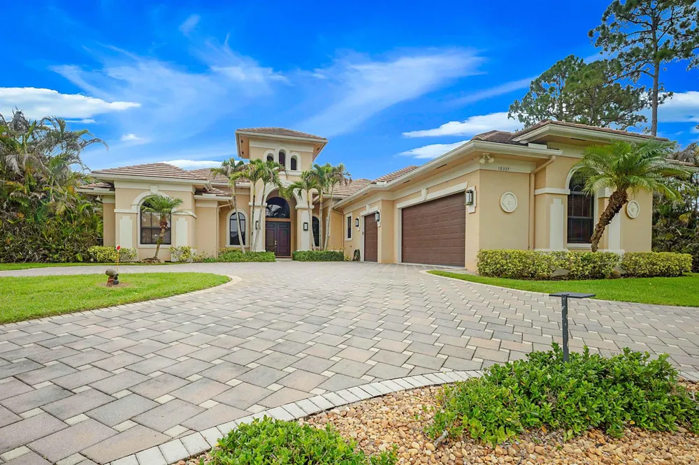 18337 SE Old Trail Drive W Jupiter, FL 33478