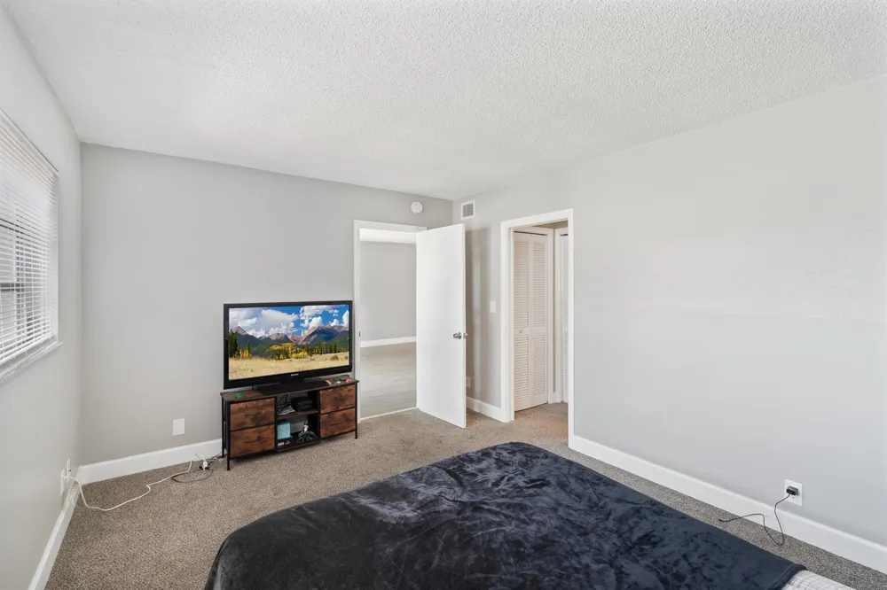 2850 Forest Hills Boulevard #211 Coral Springs, FL 33065