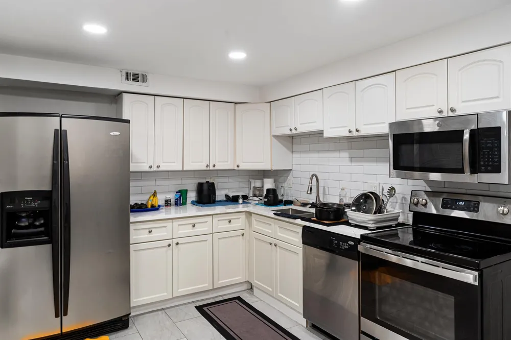 2850 Forest Hills Boulevard #211 Coral Springs, FL 33065