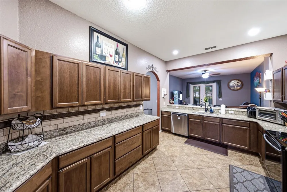 1236 EVERGREEN PARK CIRCLE Lakeland, FL 33813