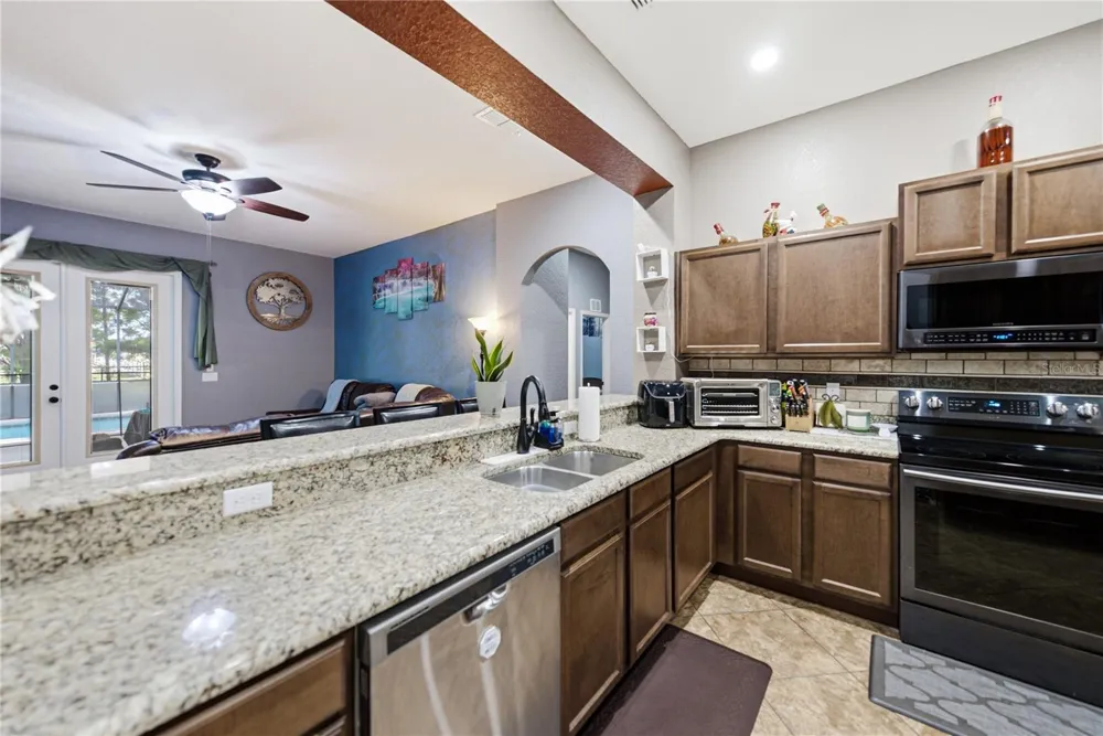 1236 EVERGREEN PARK CIRCLE Lakeland, FL 33813