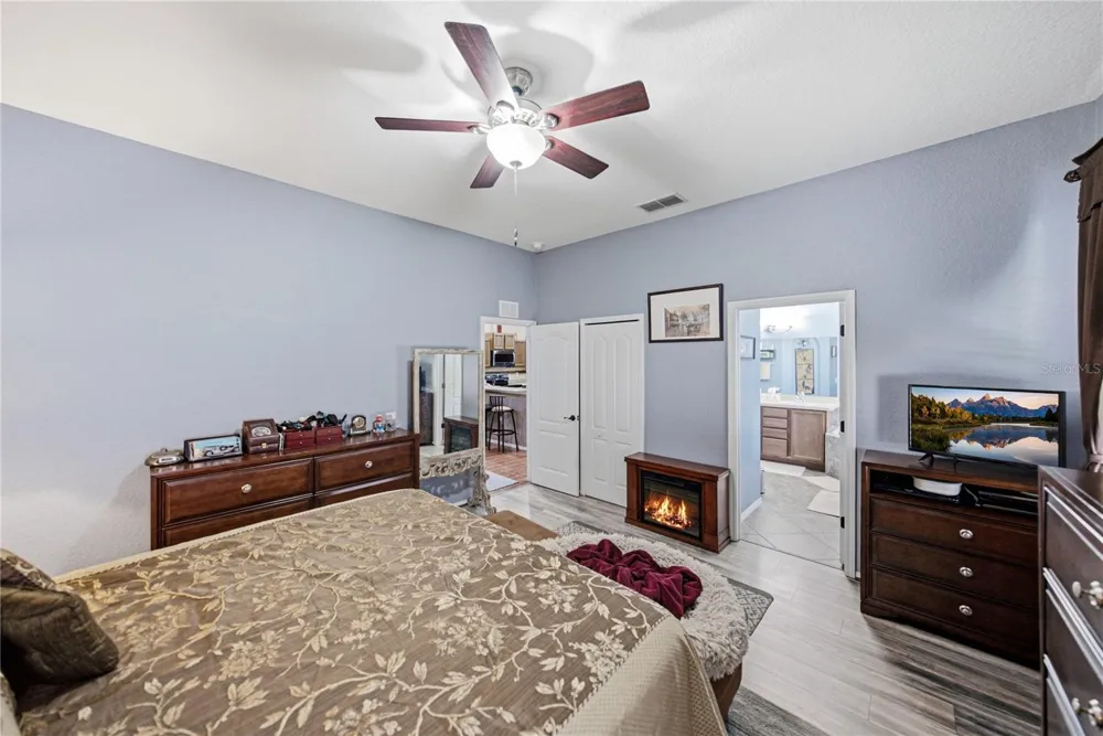 1236 EVERGREEN PARK CIRCLE Lakeland, FL 33813