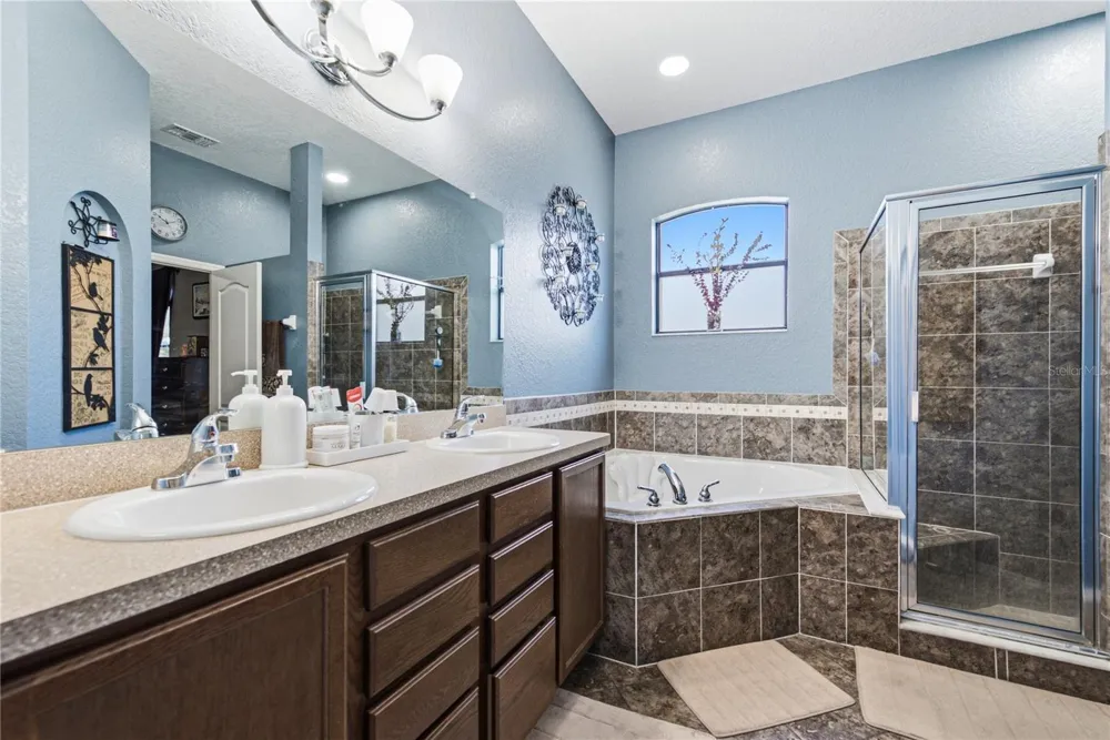 1236 EVERGREEN PARK CIRCLE Lakeland, FL 33813