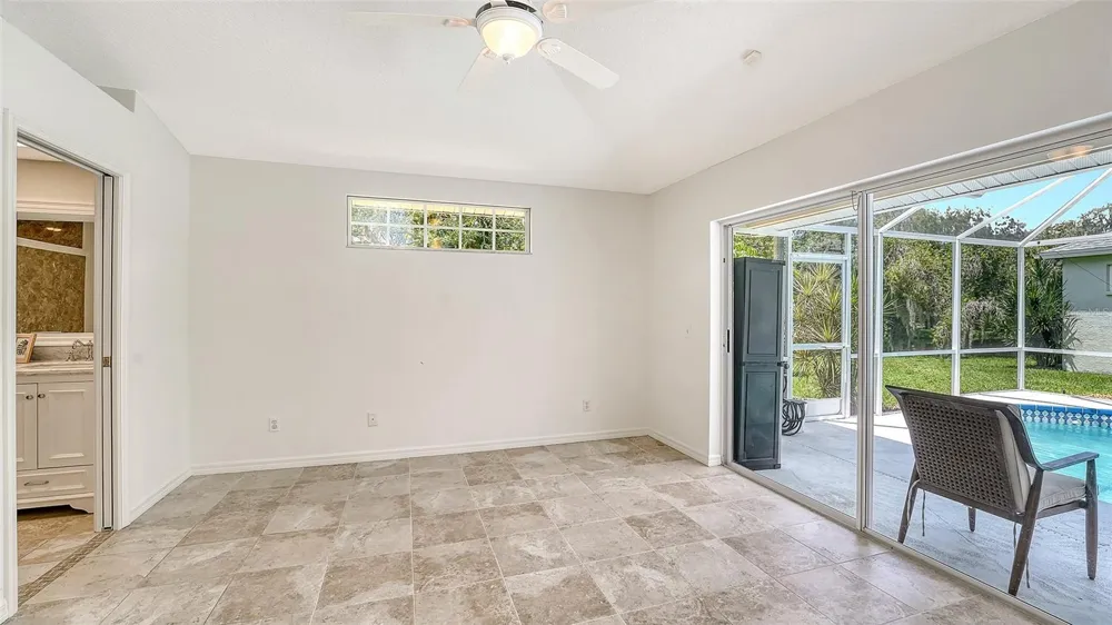 23 ARBOR OAKS DRIVE Sarasota, FL 34232