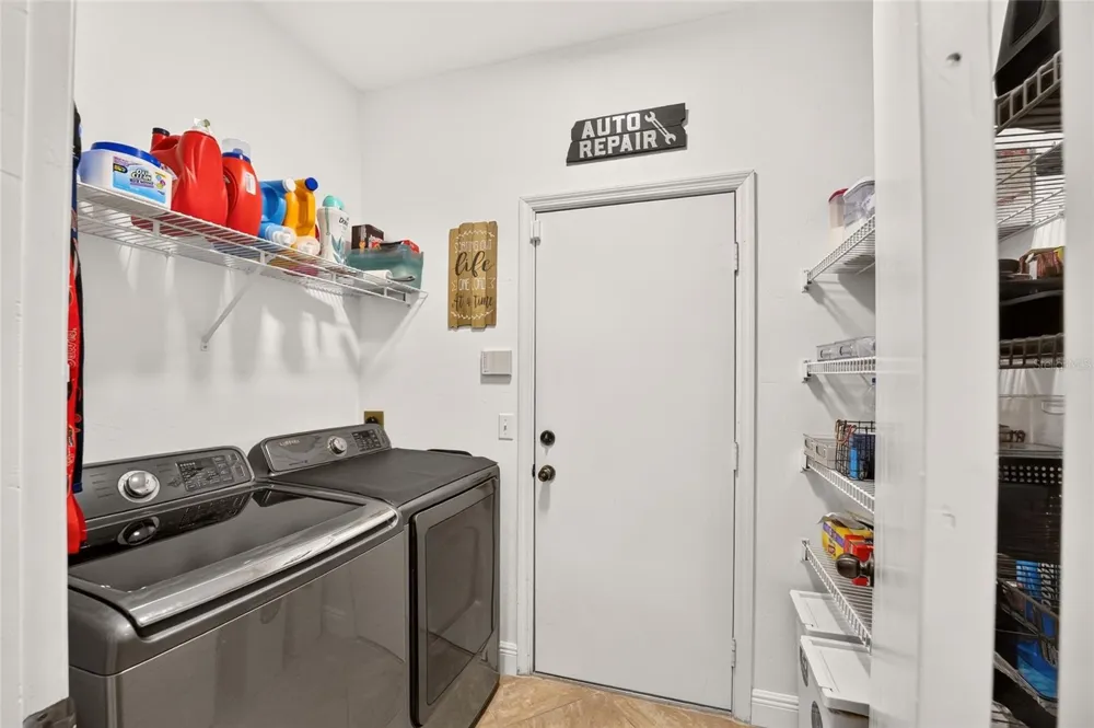 4700 SW ARCHER ROAD #127 Gainesville, FL 32608