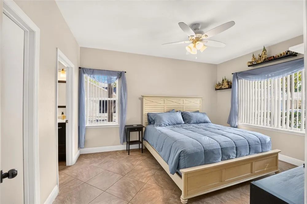 4700 SW ARCHER ROAD #127 Gainesville, FL 32608