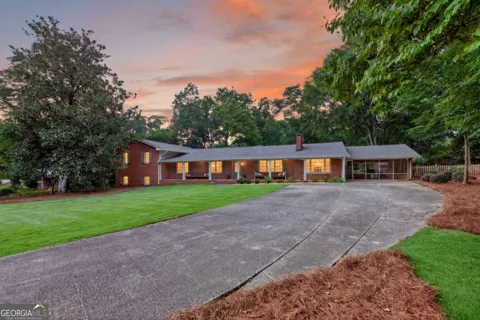 8928 Orchard DR