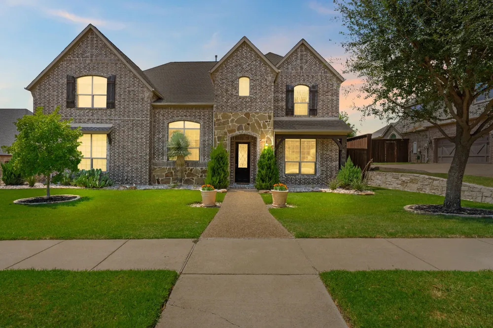 941 Jessica Lane Prosper, TX 75078