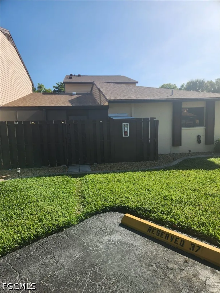 SE 12th Court #31 Cape Coral, FL 33990