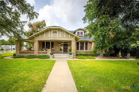 390 S Guenther Avenue