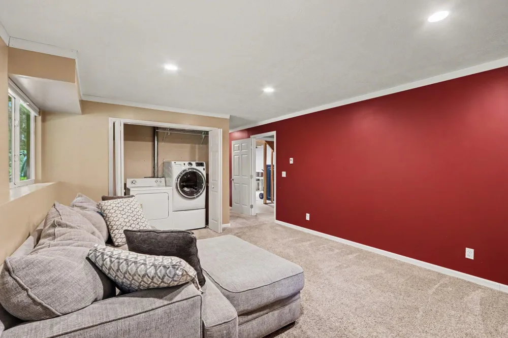 4183 Monroe Road Allegan, MI 49010